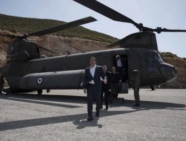 Οι ατάκες μεταξύ Α.Τσίπρα και των στρατιωτών της ελληνικής φρουράς στο Καστελόριζο (φωτό)